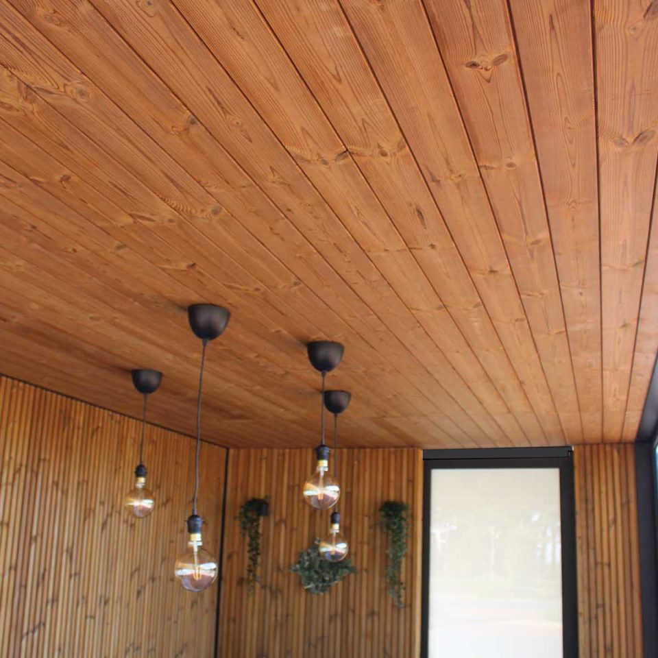 pergola toit en bois
